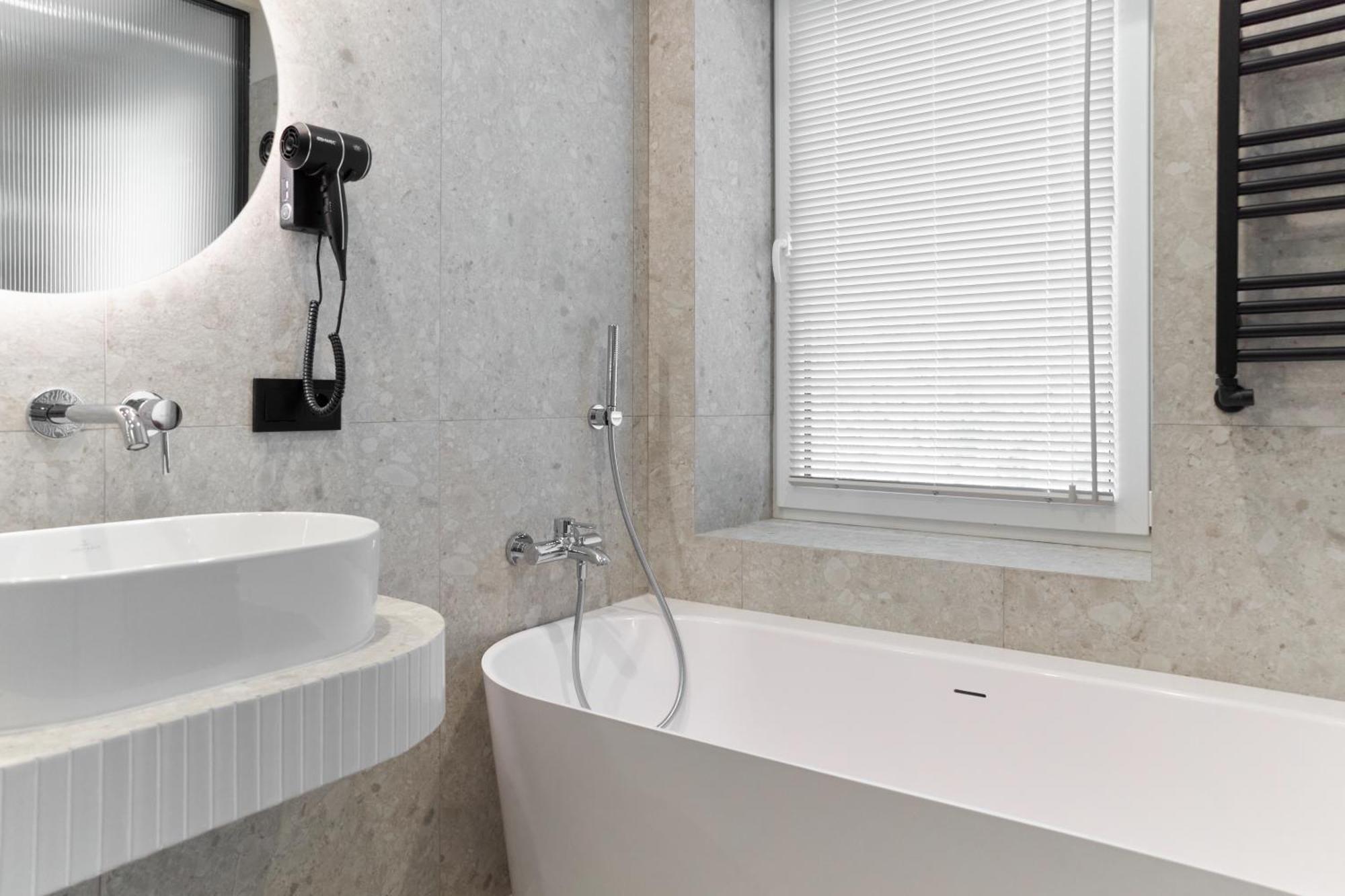 Hotel Laudon Oujhorod Chambre photo
