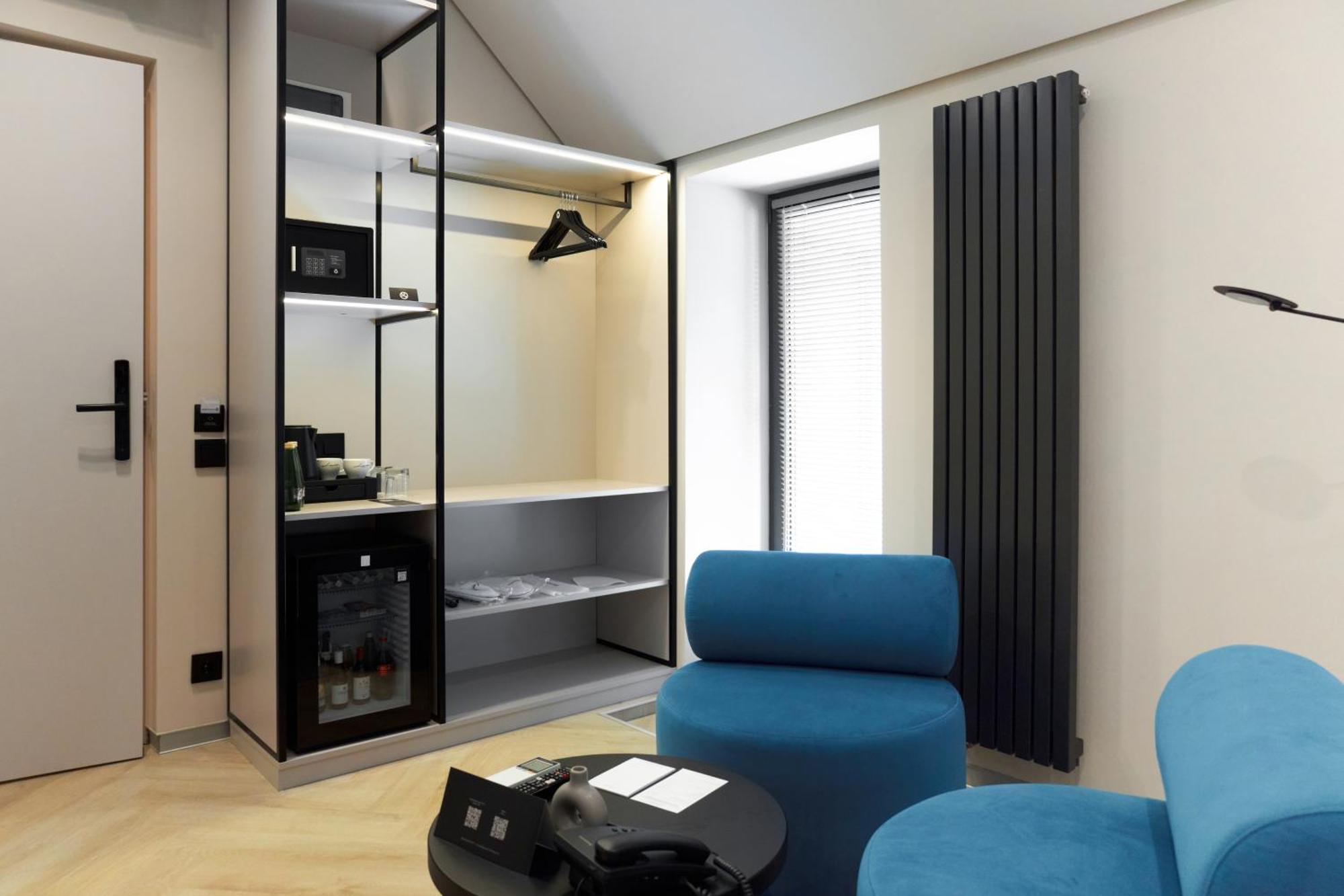 Hotel Laudon Oujhorod Extérieur photo